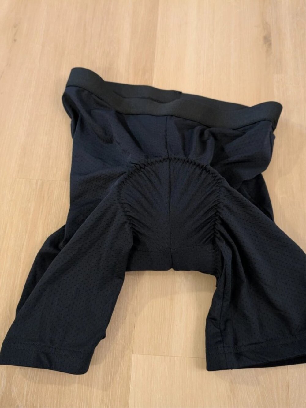 NWOT GIRO BASE LINER SHORT PADDED CYCLING SHORT BLACK RENEW SERIES Sz M